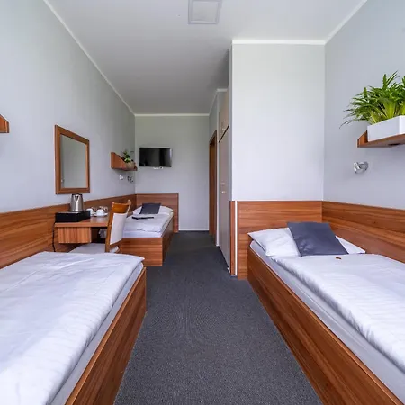 U Ledu 3* Velké Popovice