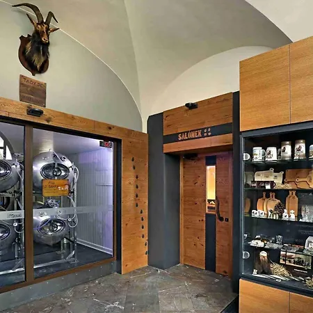 U Ledu Hotell Velké Popovice