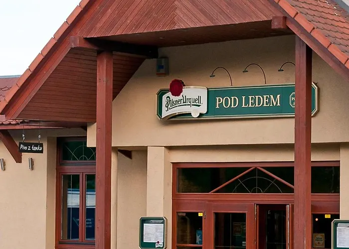 U Ledu Hotel Velke Popovice